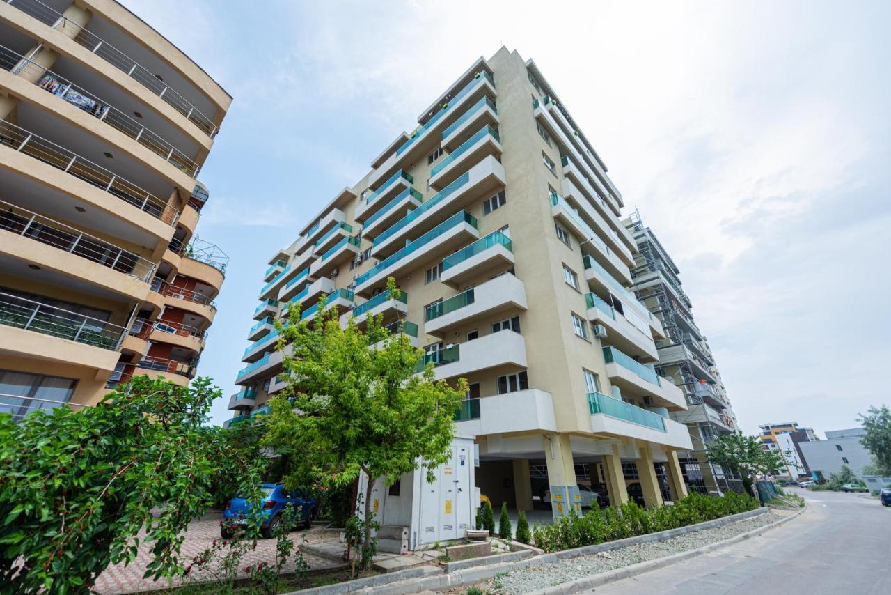 Royal Moonlight Apartment Mamaia Exterior foto